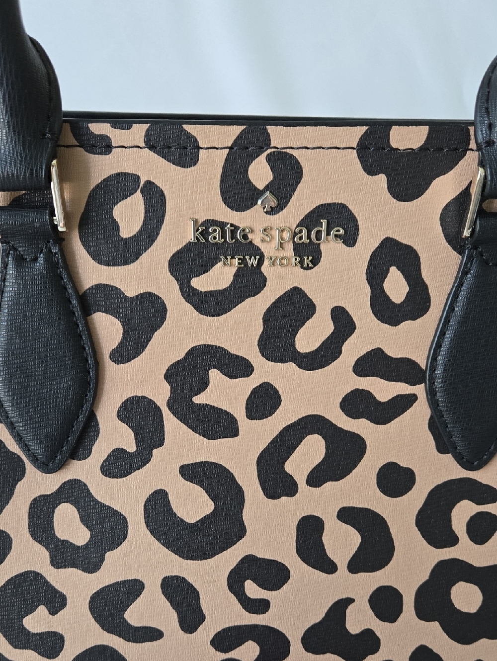Kate Spade Leopard Shoulder Bag – Like New - Picture 5 of 14